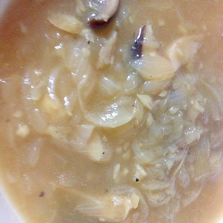 オリーブオイルのオニオンスープ